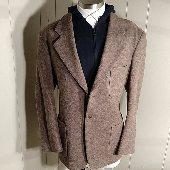 Jos. A. Bank Other - JoS. A. Bank Chocolate Cream Wool Blazer ๐ HP Jos. A. Bank Other - JoS. A. Bank Chocolate Cream Wool Blazer ๐ HP